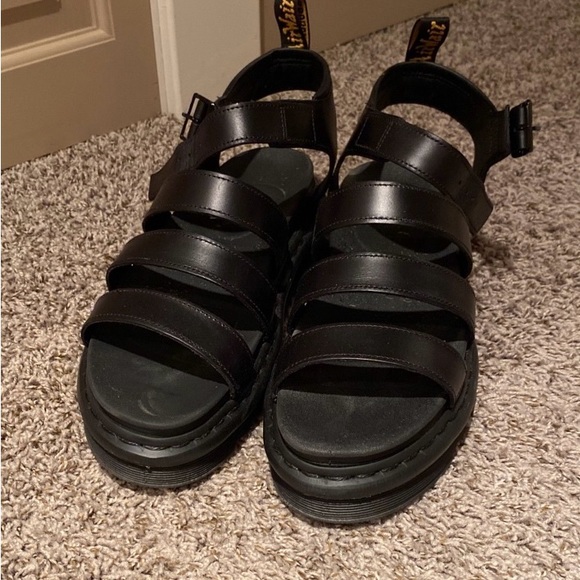 Women’s S11 Blaire Brando Fisherman Sandal - Picture 1 of 5